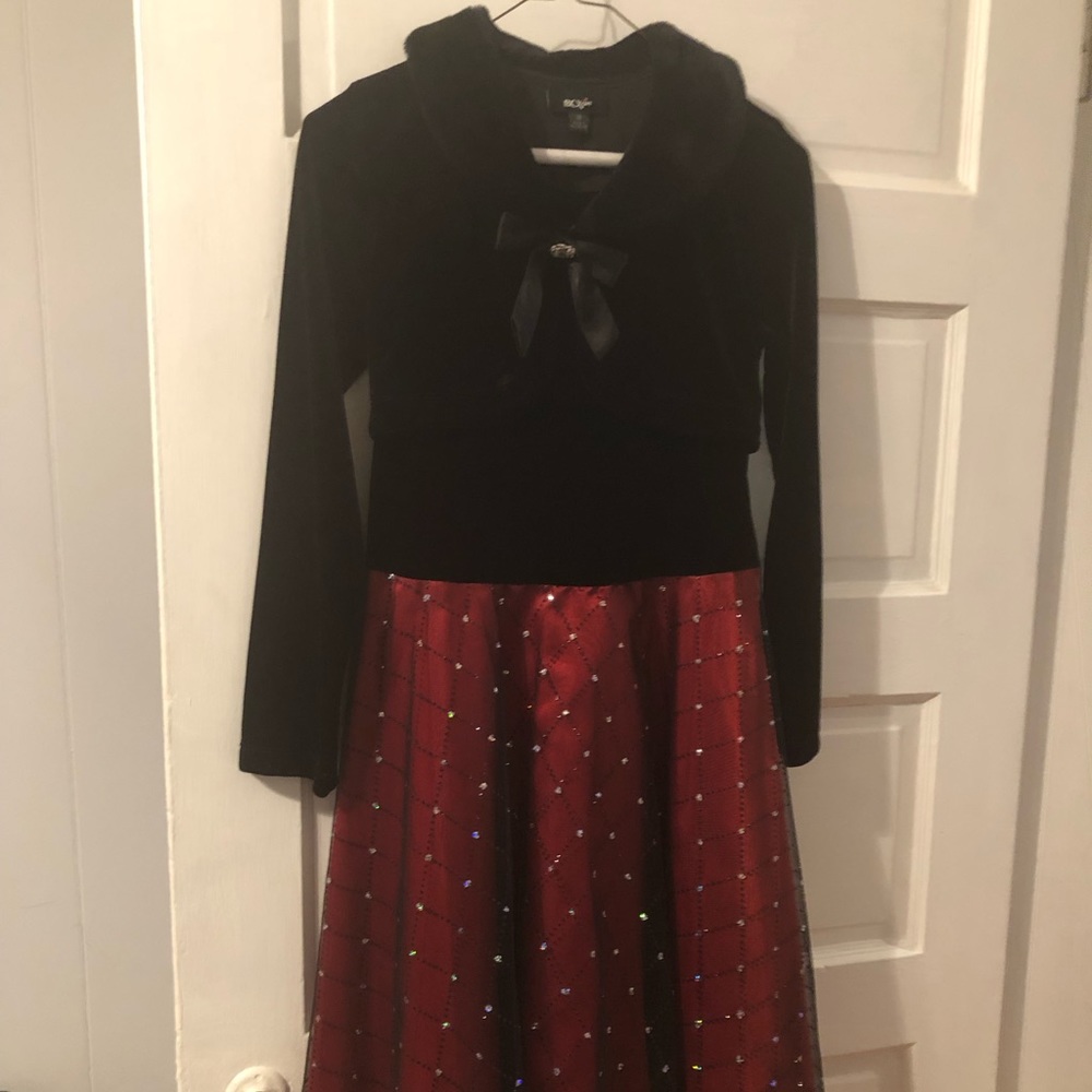 BCX Girl size 14 . Velvet formal party dress
